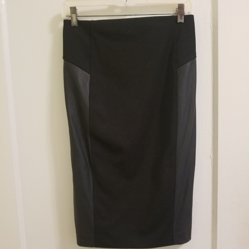 Black leather accents Express skirt